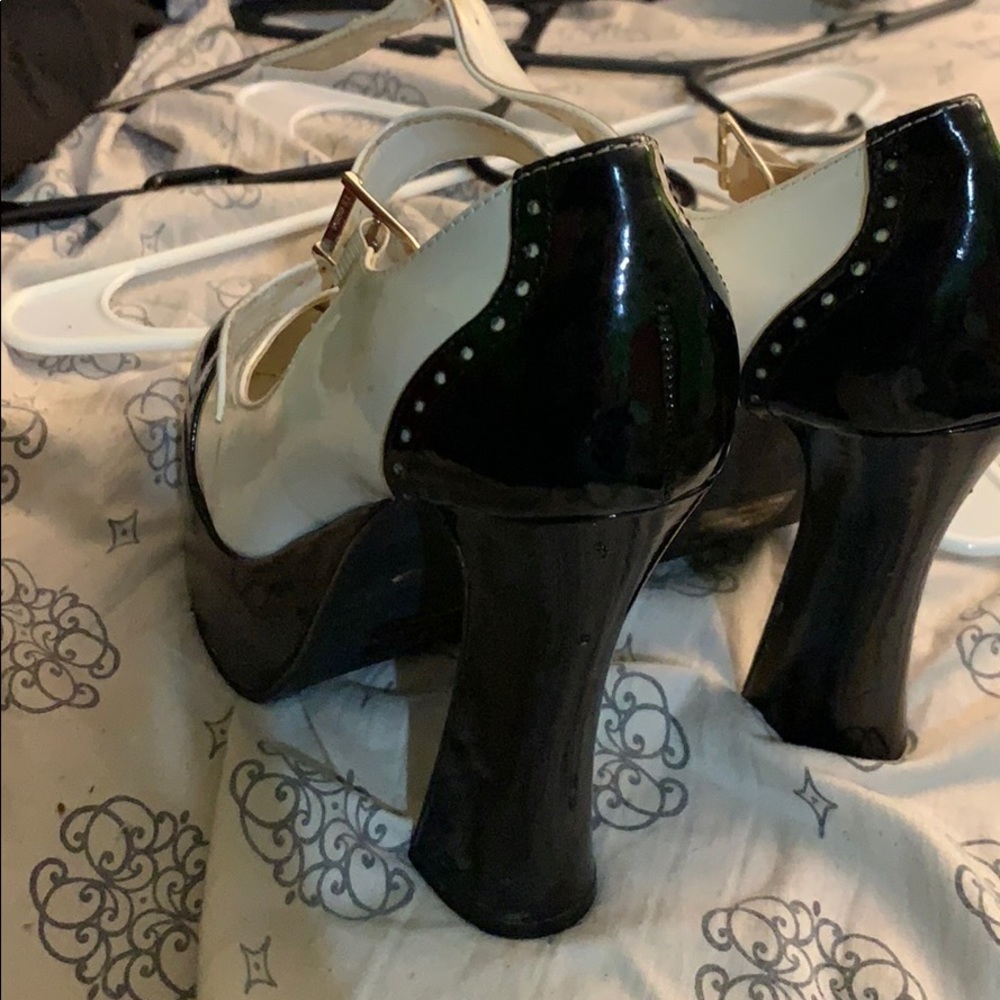 Heels - Picture 2 of 2